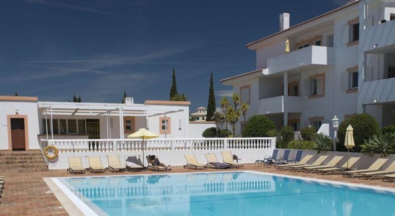 Apartahotel Agua Branca 3*